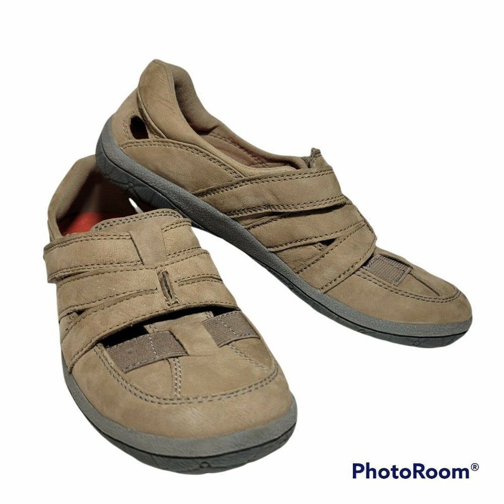 Clarks Teffa‎ Adorn Flats Comfort Shoes Womens Size 6.5 M Tan Taupe GUC